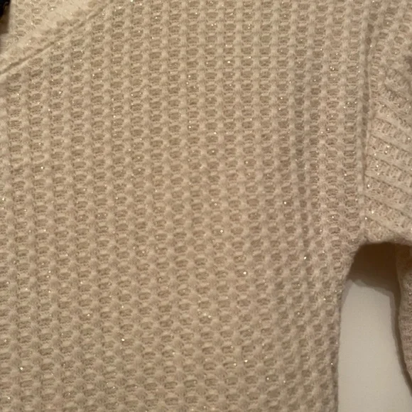 Girls sparkly ruffled high low shirt - Picture 2 of 5